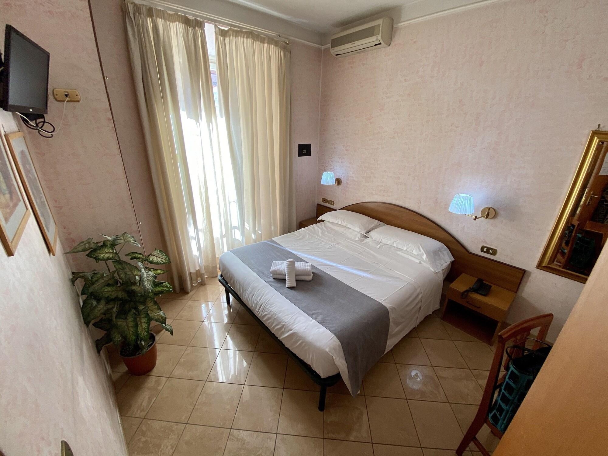 Hotel Resi Roma Ngoại thất bức ảnh
